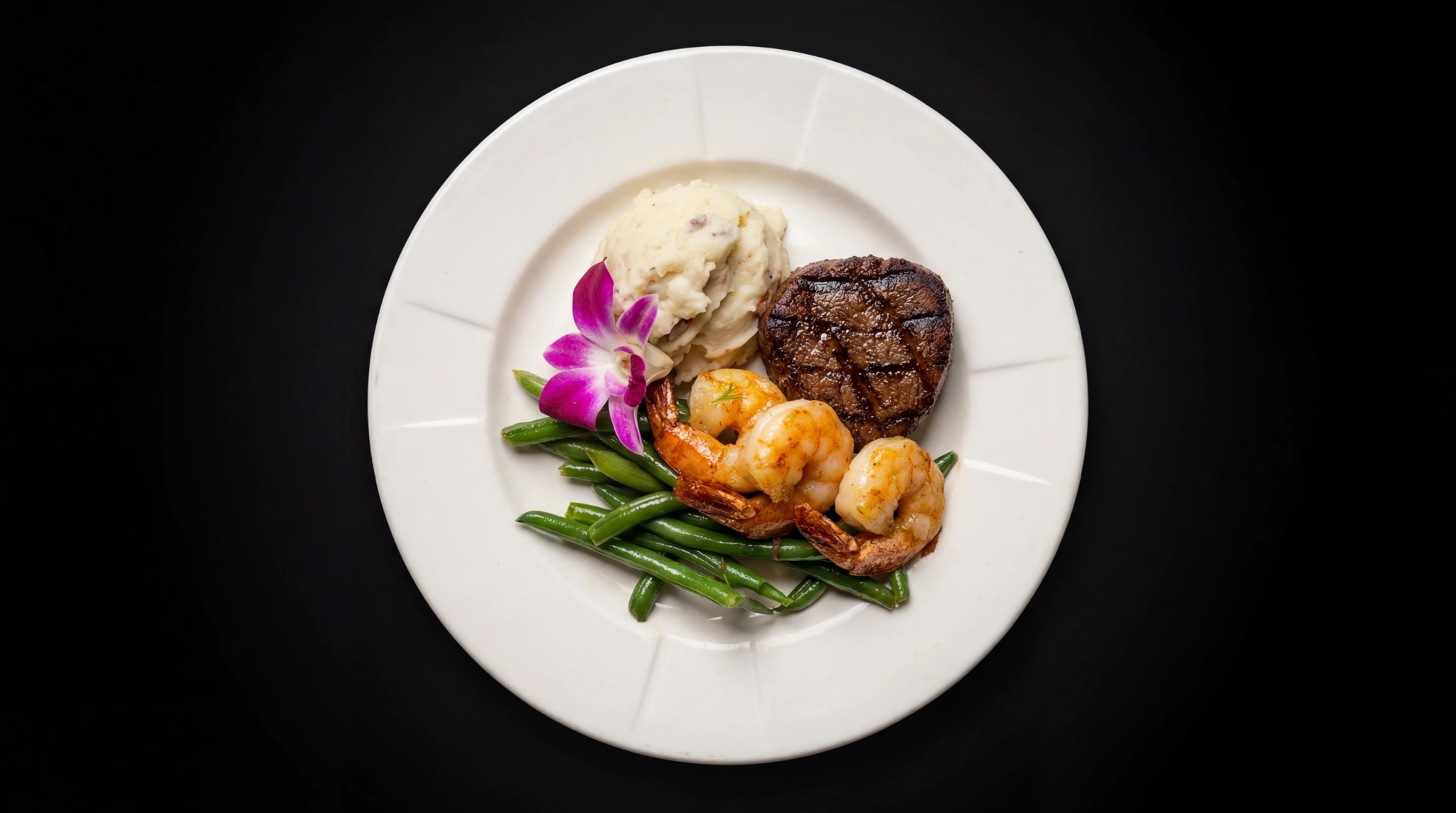 Plated surf and turf